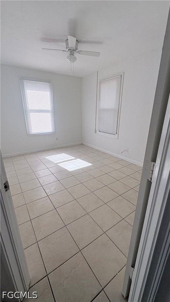 3042 Douglas Ave - Photo 6 of 9