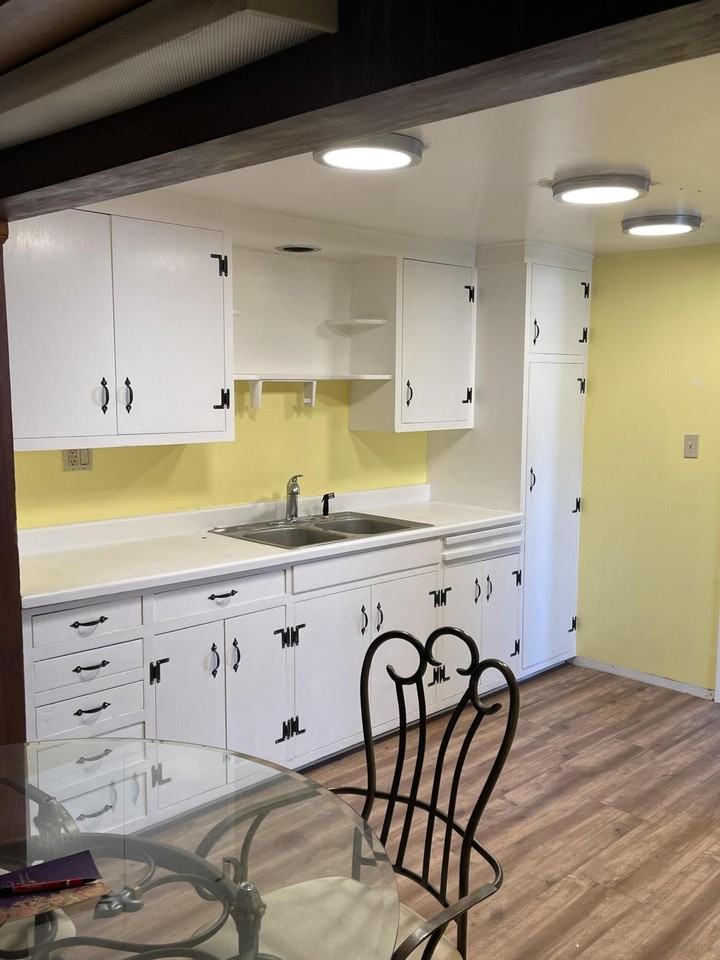 2080 Inyo St - Photo 7 of 12
