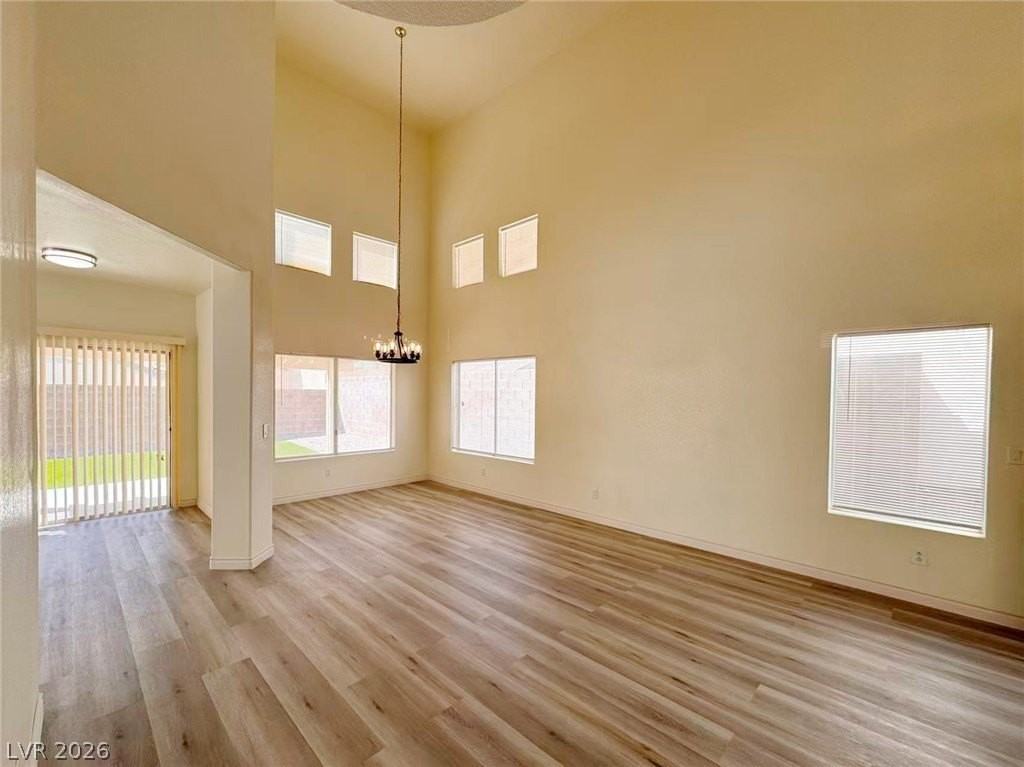 7849 Blue Brook Dr - Photo 4 of 44