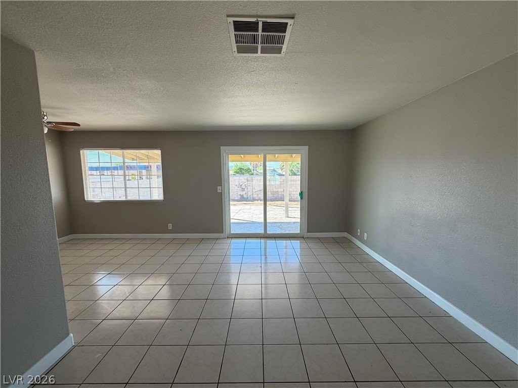 4913 Danbrook Ct - Photo 4 of 41