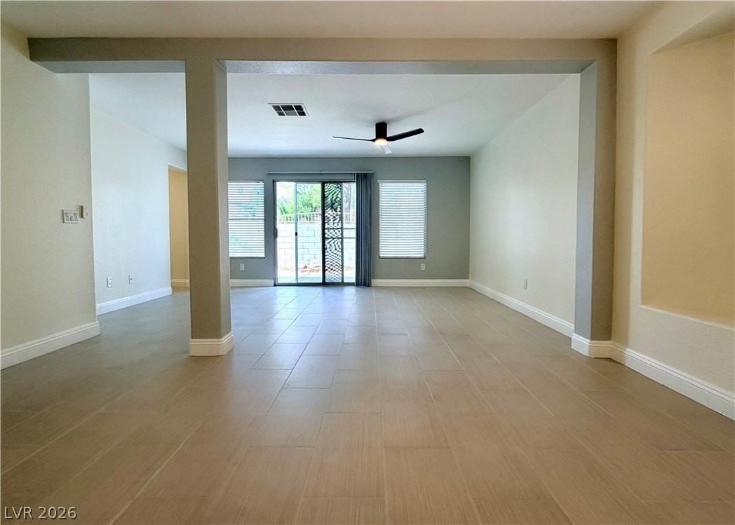 3423 Bankside Dr - Photo 5 of 20
