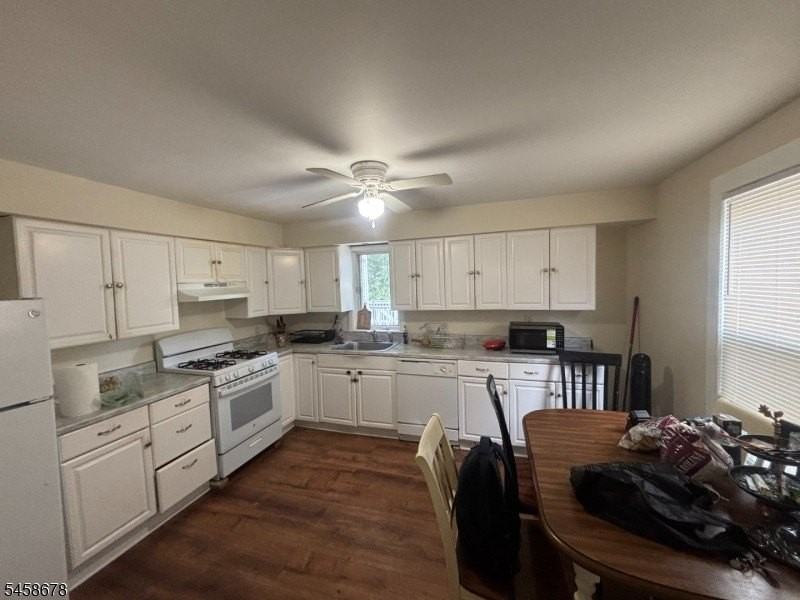 13 Cedar St #3 - Photo 4 of 15