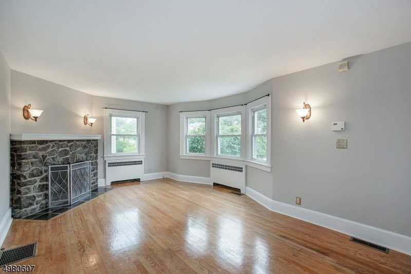 30 E Young St - Photo 2 of 23