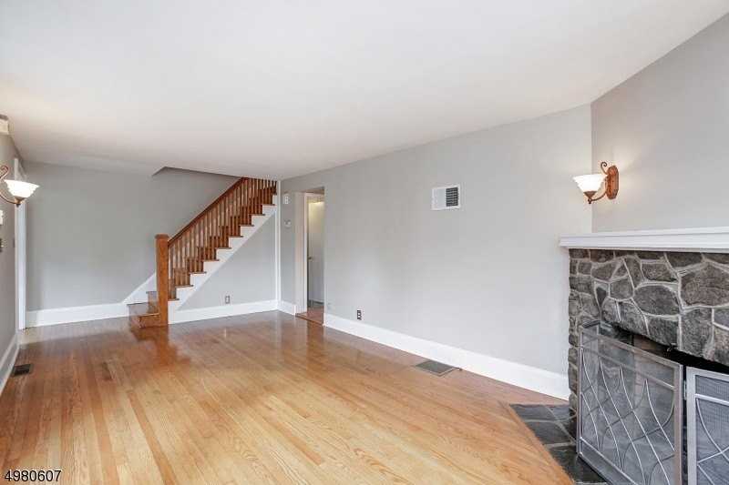 30 E Young St - Photo 3 of 23