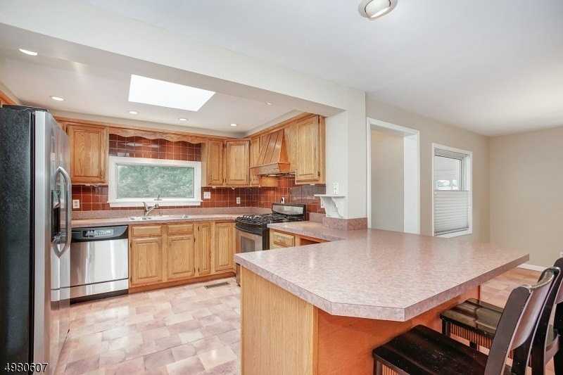 30 E Young St - Photo 4 of 23
