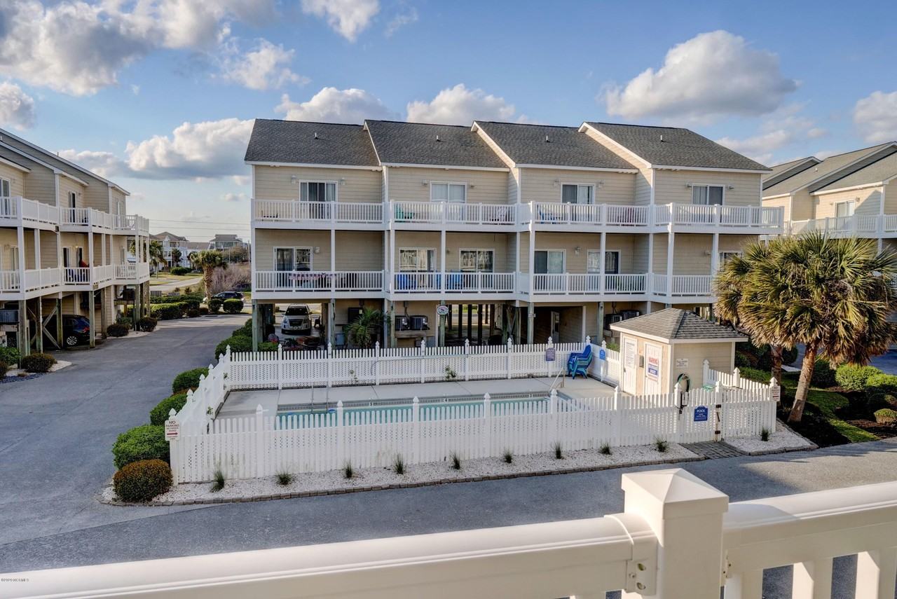 314 Sea Star Cir #314 - Photo 4 of 25