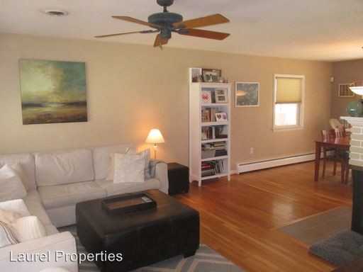 15904 Bradford Dr - Photo 2 of 24