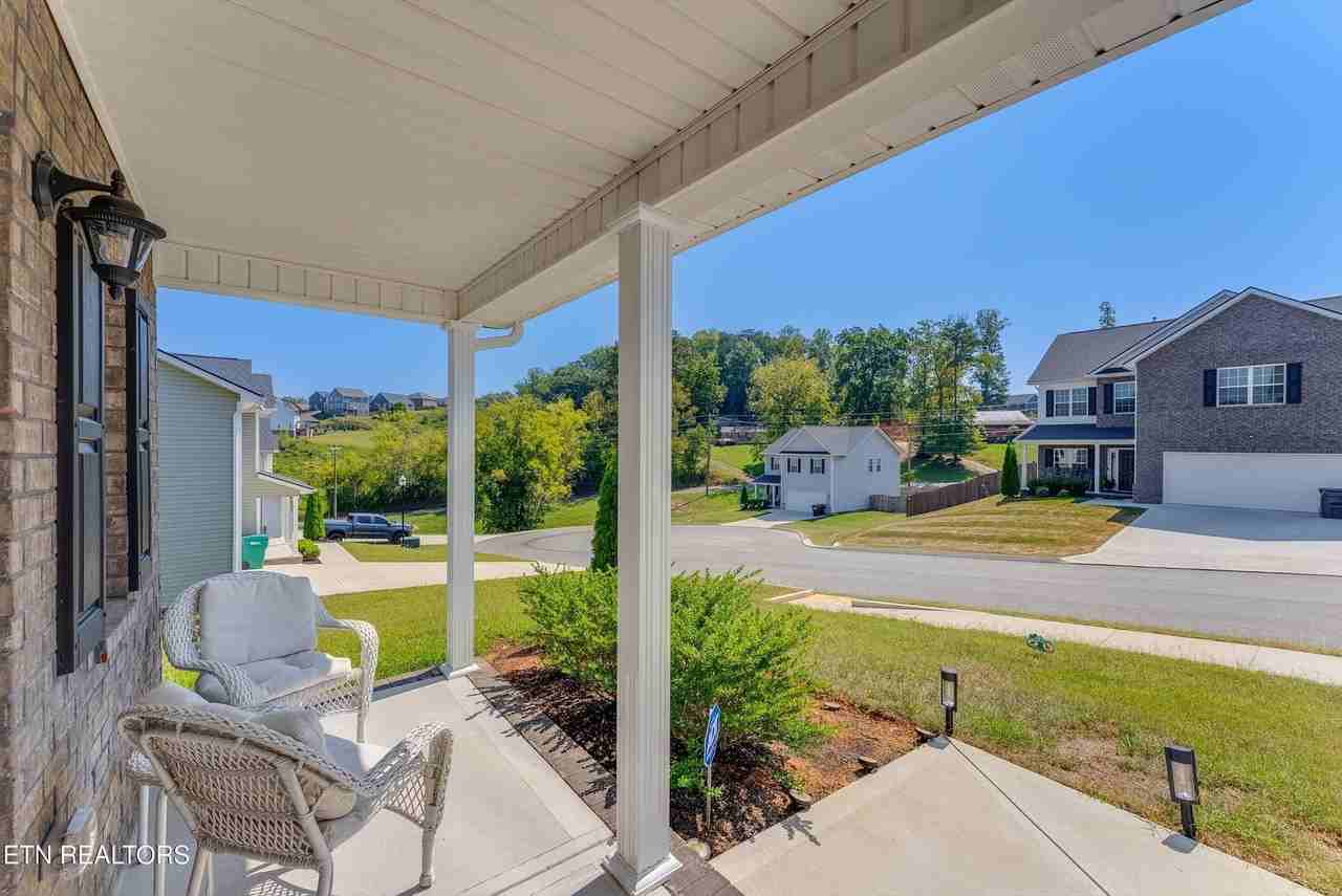 11317 Flame Willow Ln - Photo 5 of 44
