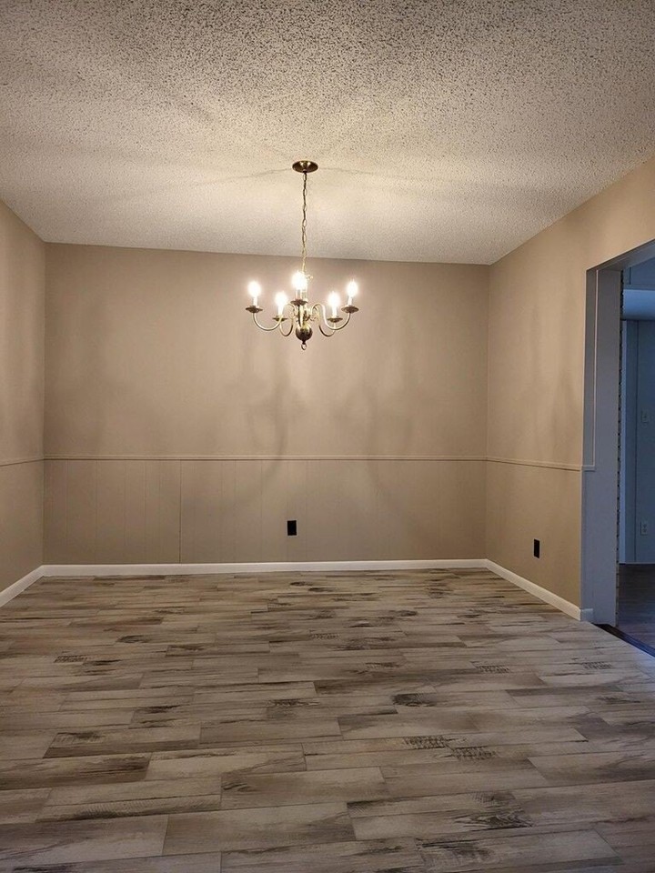 119 Wedgewood Ln - Photo 6 of 18