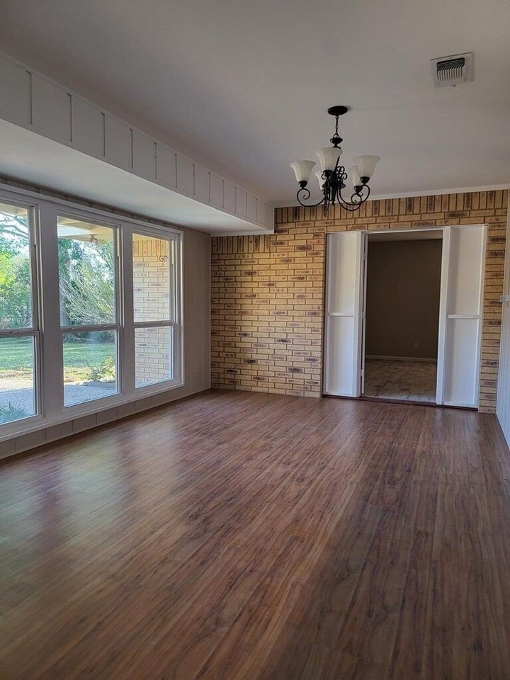 119 Wedgewood Ln - Photo 7 of 18