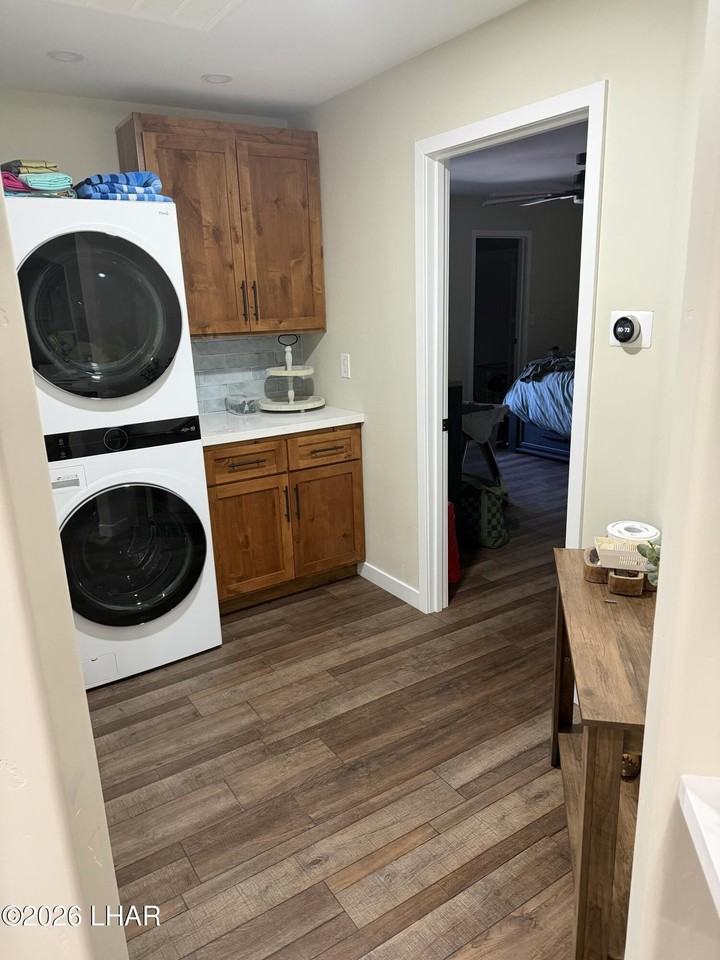 1670 Privateer Dr - Photo 3 of 4