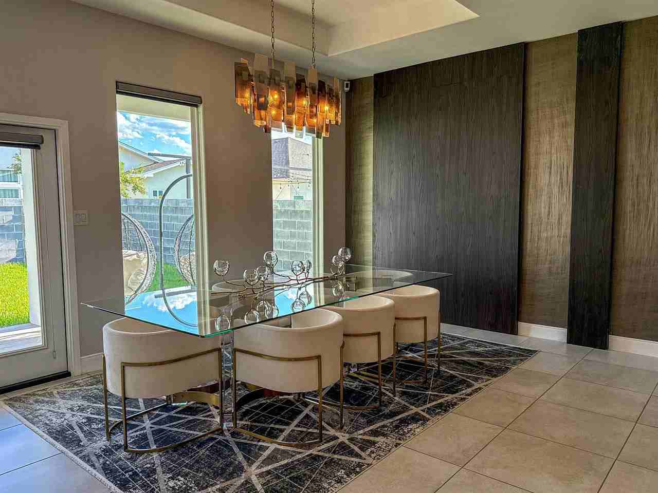 2407 Norman Mailer Dr - Photo 7 of 16
