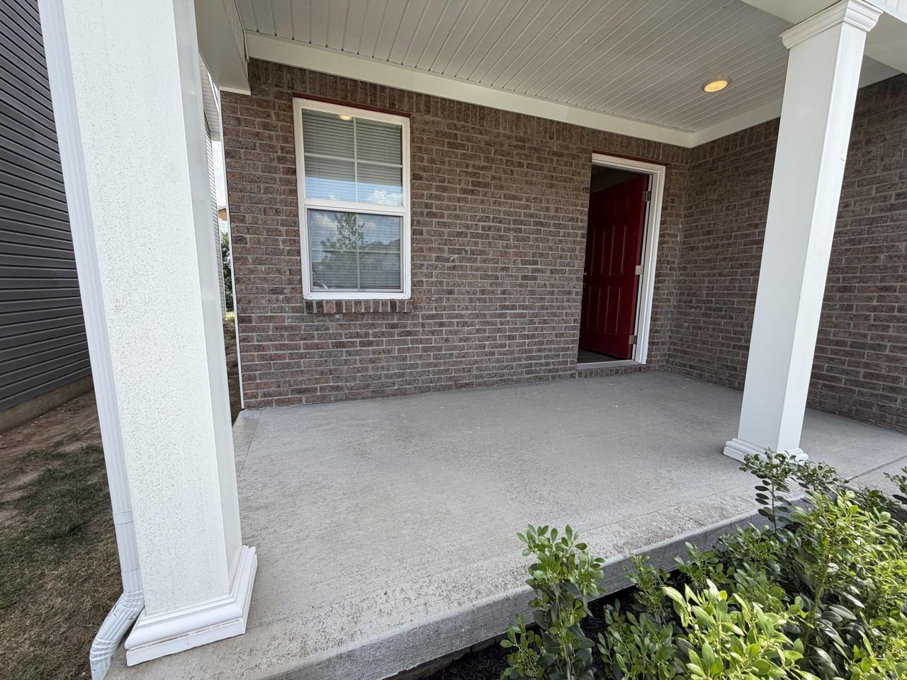 2460B Feathersound Way - Photo 2 of 50