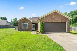 featured image of 243 Hackberry Cv