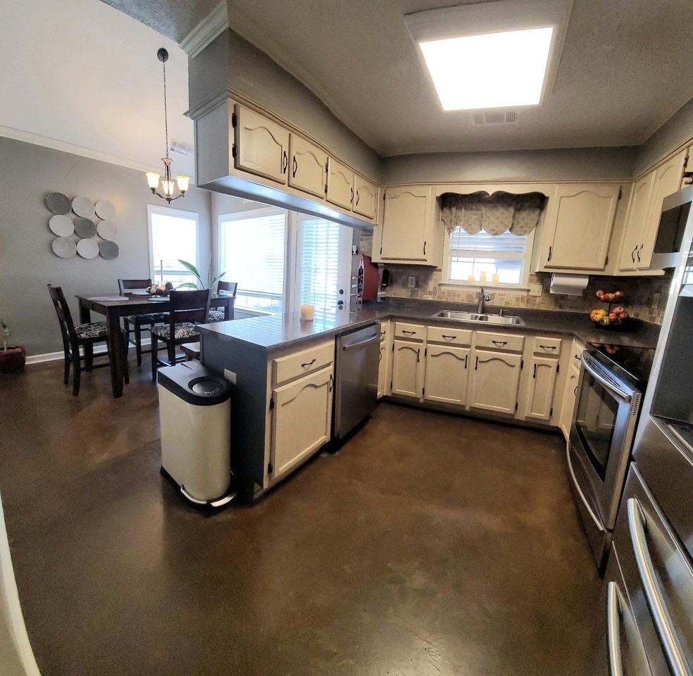 2326 Valley Edge Cv - Photo 4 of 13