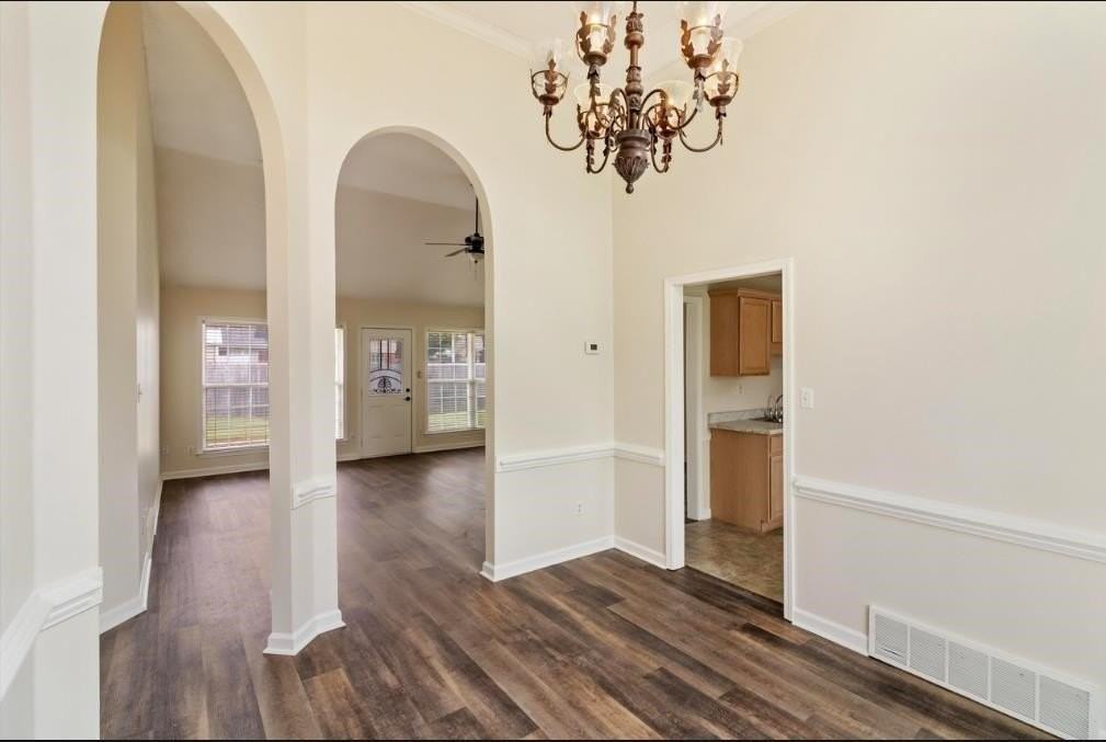 8232 Rockbridge Rd - Photo 4 of 26