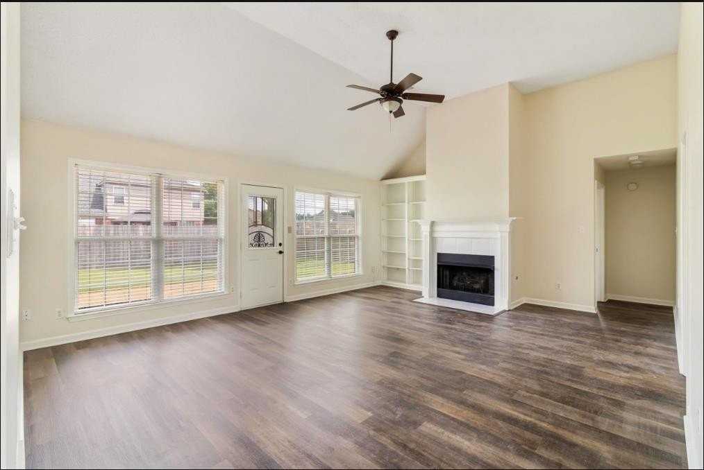 8232 Rockbridge Rd - Photo 5 of 26