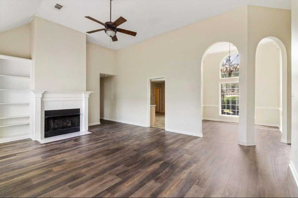 8232 Rockbridge Rd - Photo 7 of 26