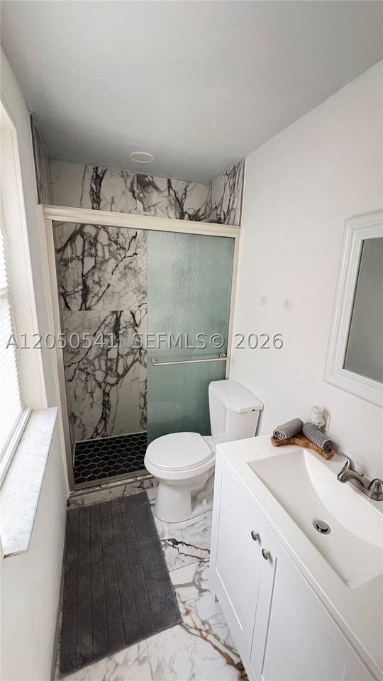2254 NW NW 3rd Street #1 - Photo 5 of 16