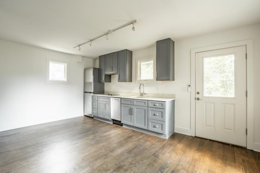 1359 La France St Ne - Photo 6 of 10
