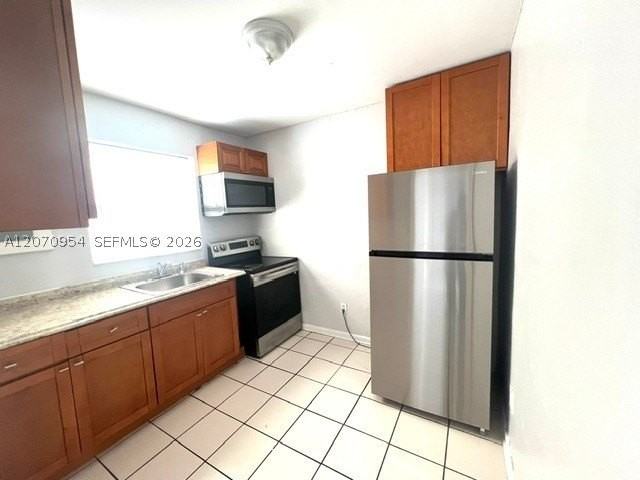 504 N 57th Ave - Photo 6 of 21