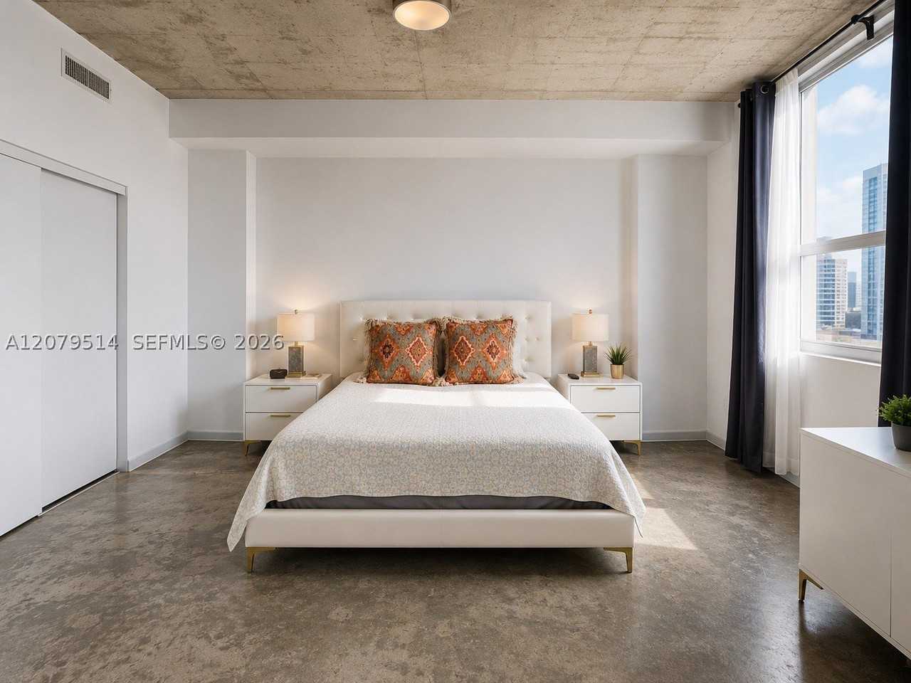 133 Ne 2nd Ave #2113 - Photo 6 of 7