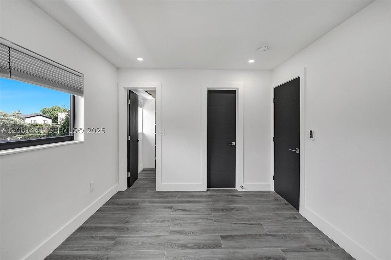 3362 Sw 7th St #3362 - Photo 6 of 21