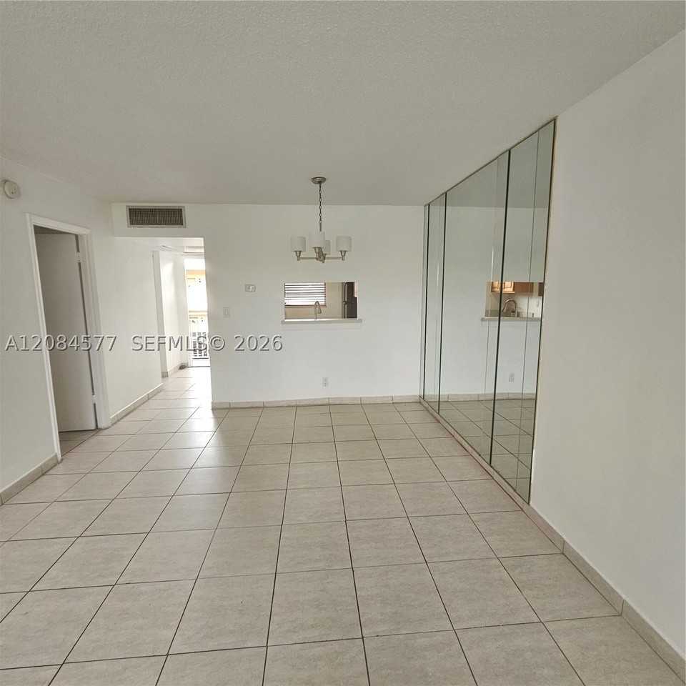 5021 W Oakland Park Blvd #204 - Photo 3 of 5