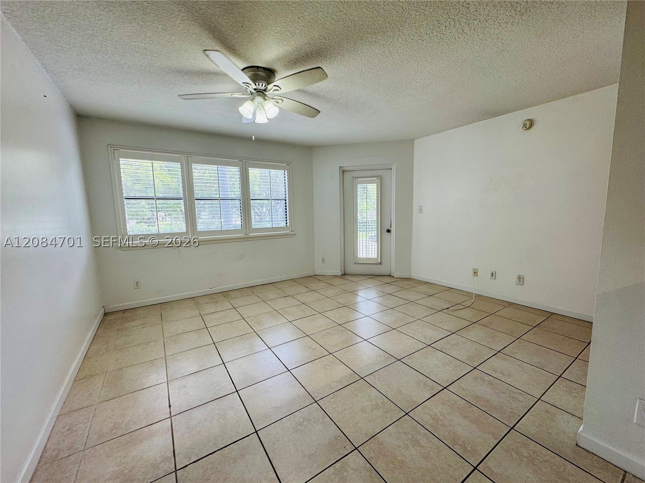 630 S Park Rd #29-3 - Photo 5 of 34