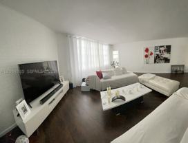 2750 Ne 183rd St #1707 - Photo 1 of 1