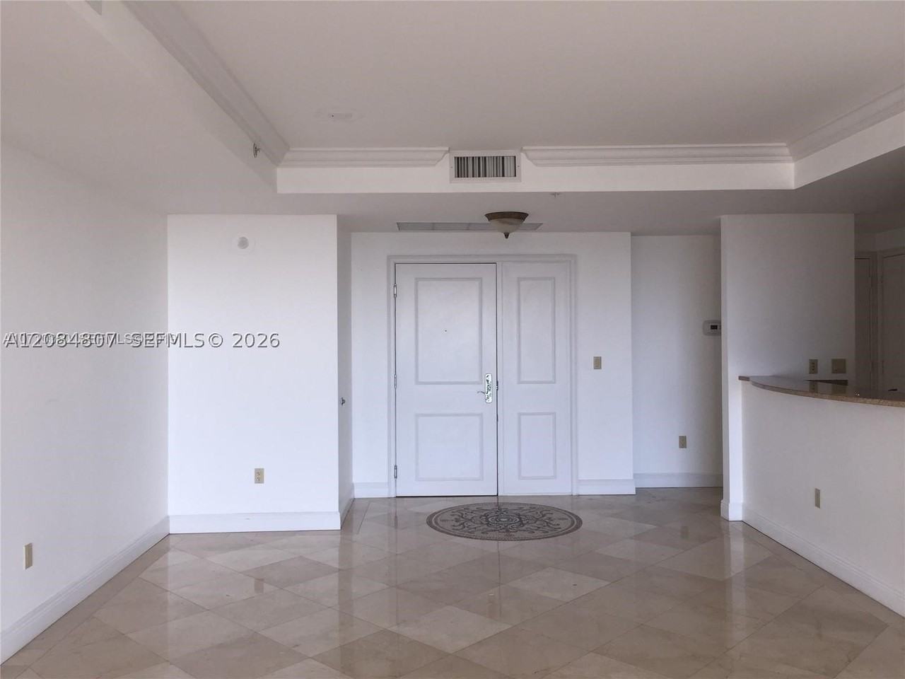 3400 Sw 27th Ave #806 - Photo 3 of 10