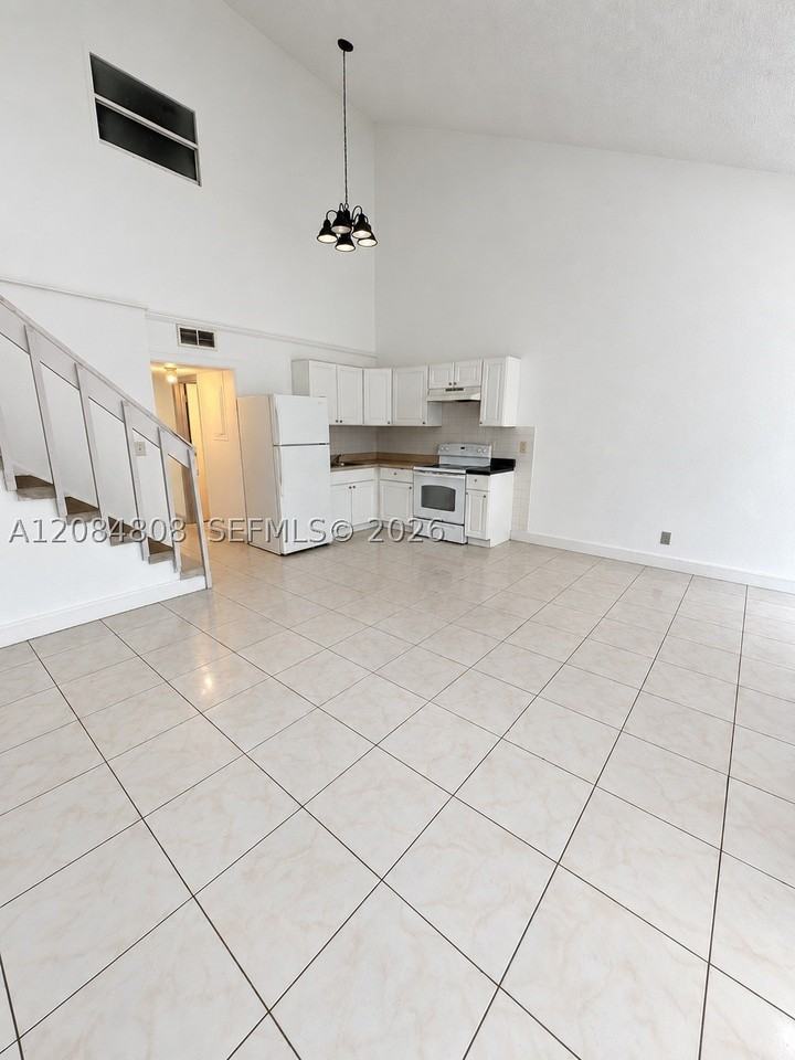 2237 Nw 55th Ter - Photo 2 of 12