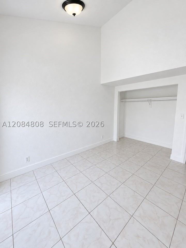 2237 Nw 55th Ter - Photo 7 of 12