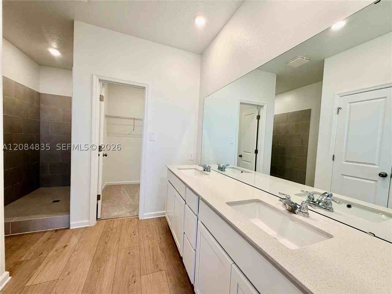 4443 Vibernum Ave #A - Photo 5 of 14