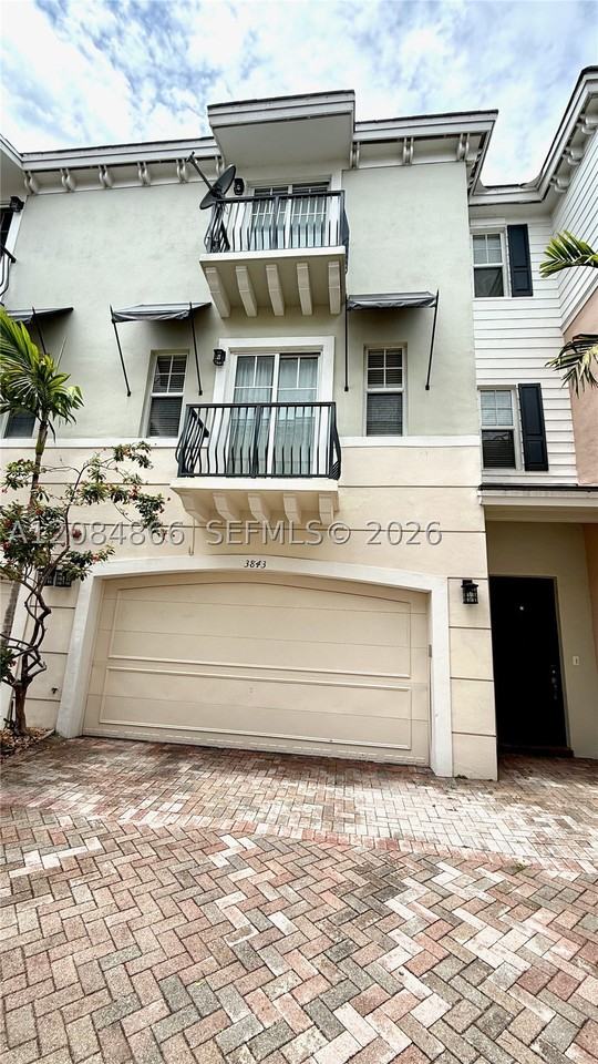 3843 Nw 5th Ter - Photo 2 of 29