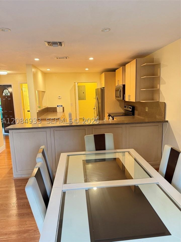 12816 Sw 91st Ct - Photo 3 of 44