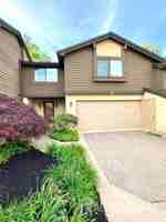 featured image of 165 Sayre Dr