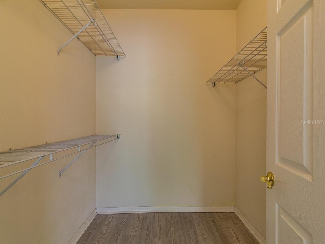 1565 Nw 29th Rd #4 - Photo 7 of 27