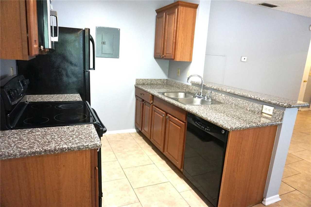 732 Secret Harbor Ln #100 - Photo 5 of 14