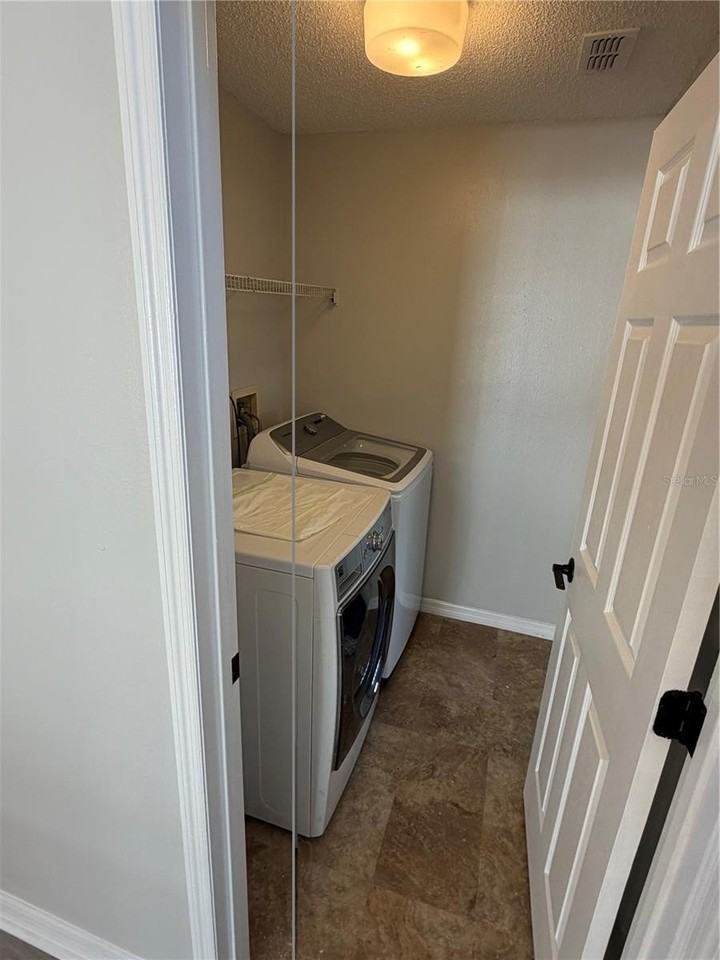 122 Rose Hill Trl - Photo 6 of 41