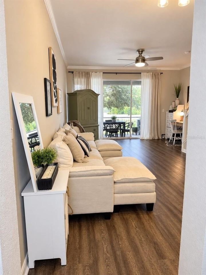 11180 Windsor Place Cir - Photo 4 of 31