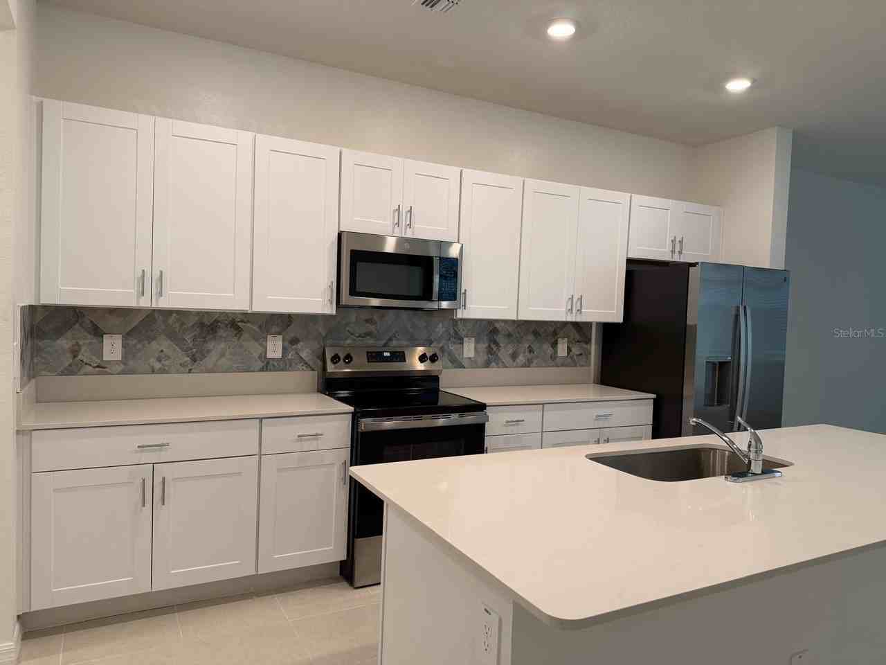36206 Obsidian Ln - Photo 6 of 27