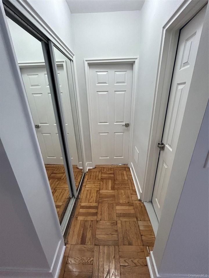 210 Pelham Rd #1L - Photo 6 of 26