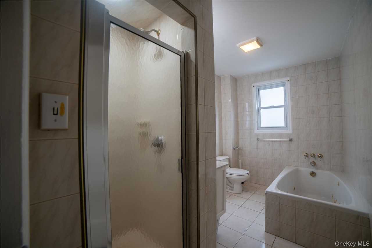 154 Bell Rd - Photo 7 of 35