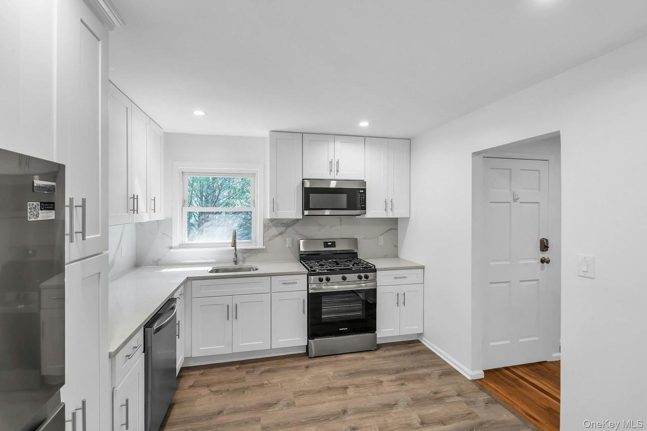 7 Anchorage Rd #2 - Photo 6 of 16