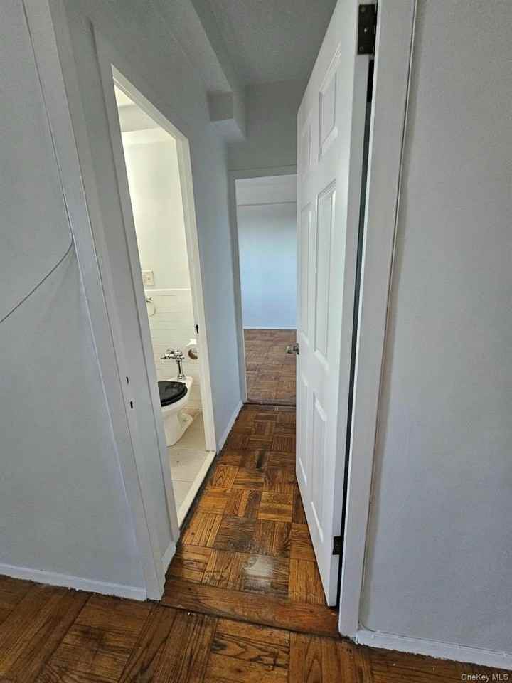 1507 Metropolitan Ave #10E - Photo 3 of 6