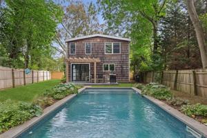 featured image of 212 Lumber Ln