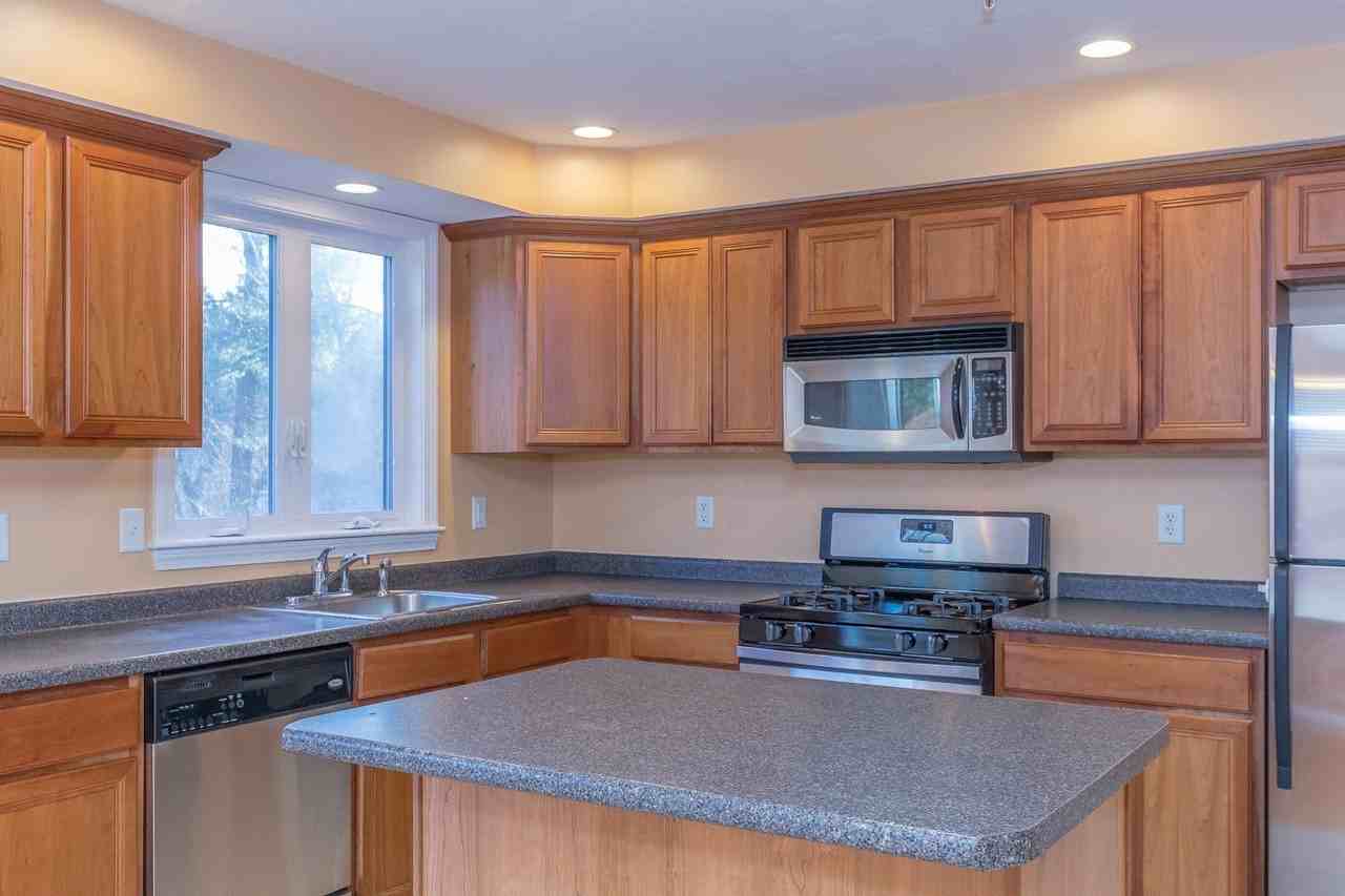 100 Nutting Rd #D1 - Photo 3 of 18