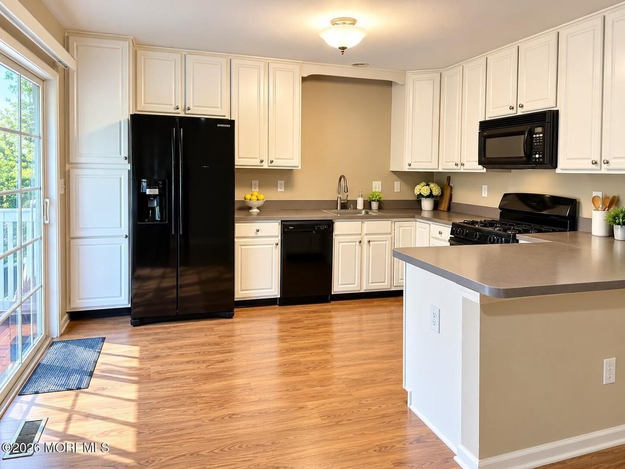 35 Ironwood Ct - Photo 2 of 18