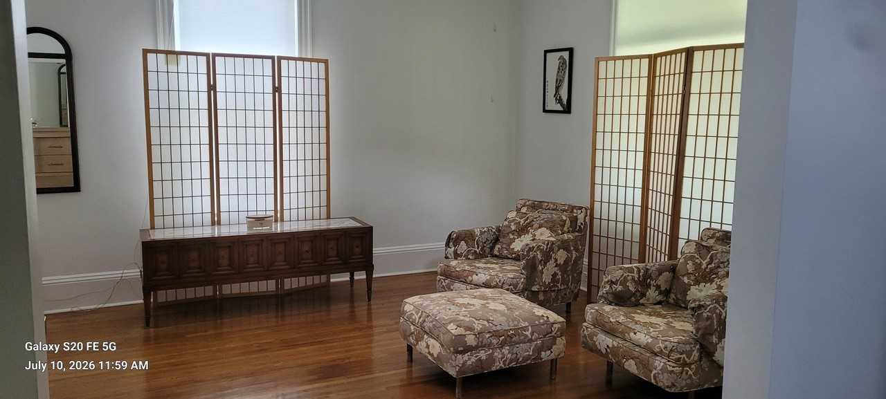 1313 E Washington St - Photo 5 of 25